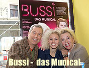 Thomas Hermanns bringt „Bussi – Das Munical“ erneut auf die Münchner Bühne. Vom 14.01.-07.02.2016 im Spiegelsalon mit Veronika von Quast in der Hauptrolle  (©Foto.  Martin Schmitz)